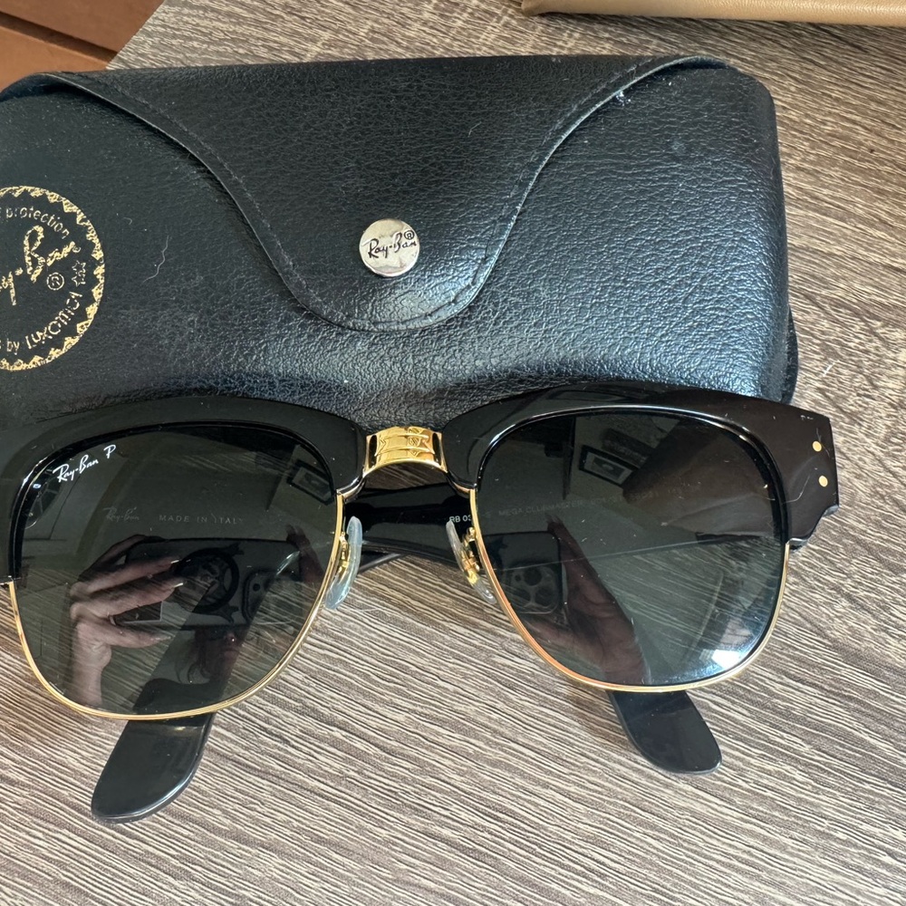 Ray-Ban Classic Black and Gold Sunglasses